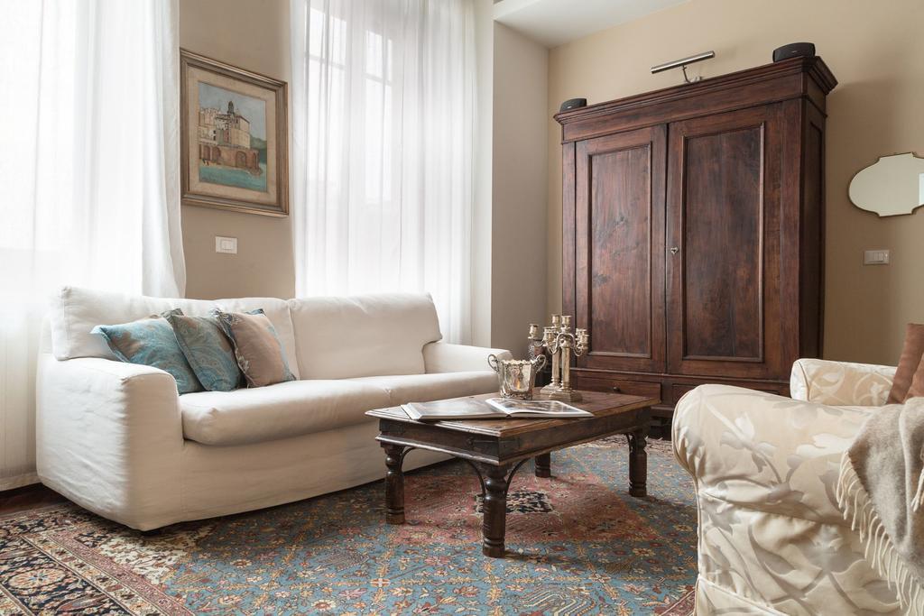B&B La Casa Di Lara Милано Екстериор снимка