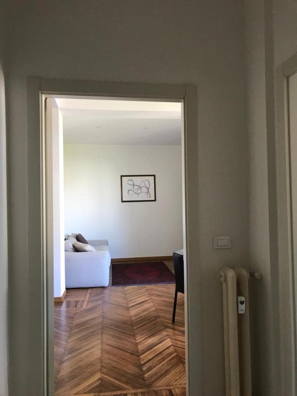 B&B La Casa Di Lara Милано Екстериор снимка
