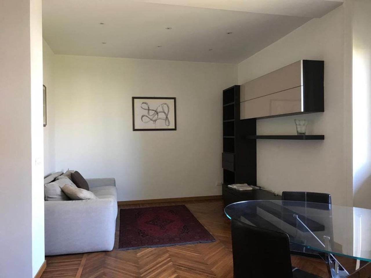 B&B La Casa Di Lara Милано Екстериор снимка