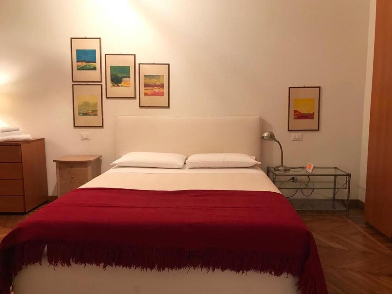 B&B La Casa Di Lara Милано Екстериор снимка